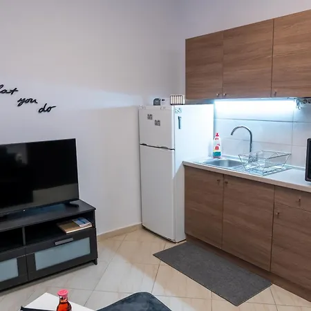 Crystal Apartment With Free Private Parking Saloniki Zewnętrze zdjęcie