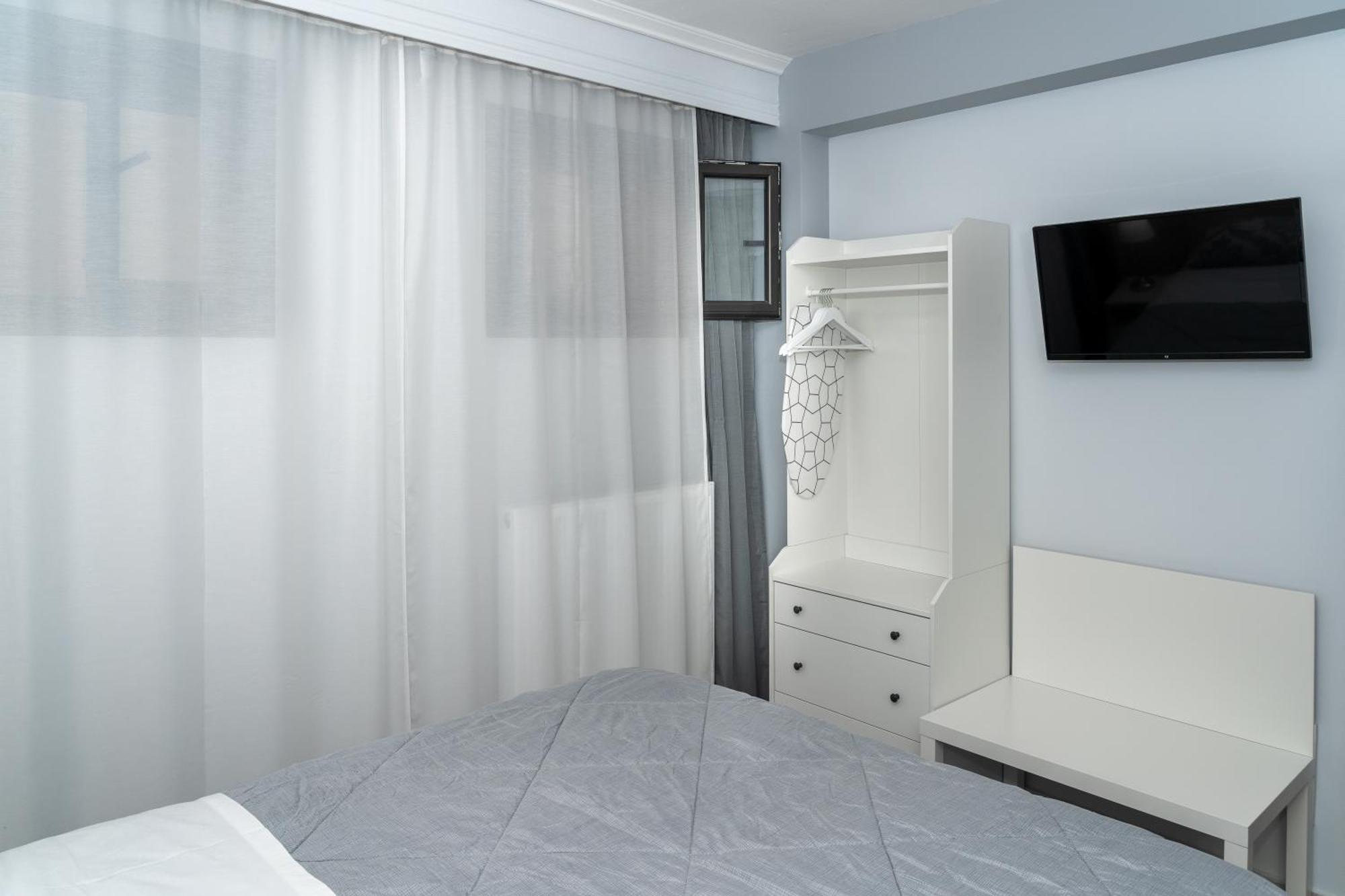 Apartment Crystal With Free Private Parking