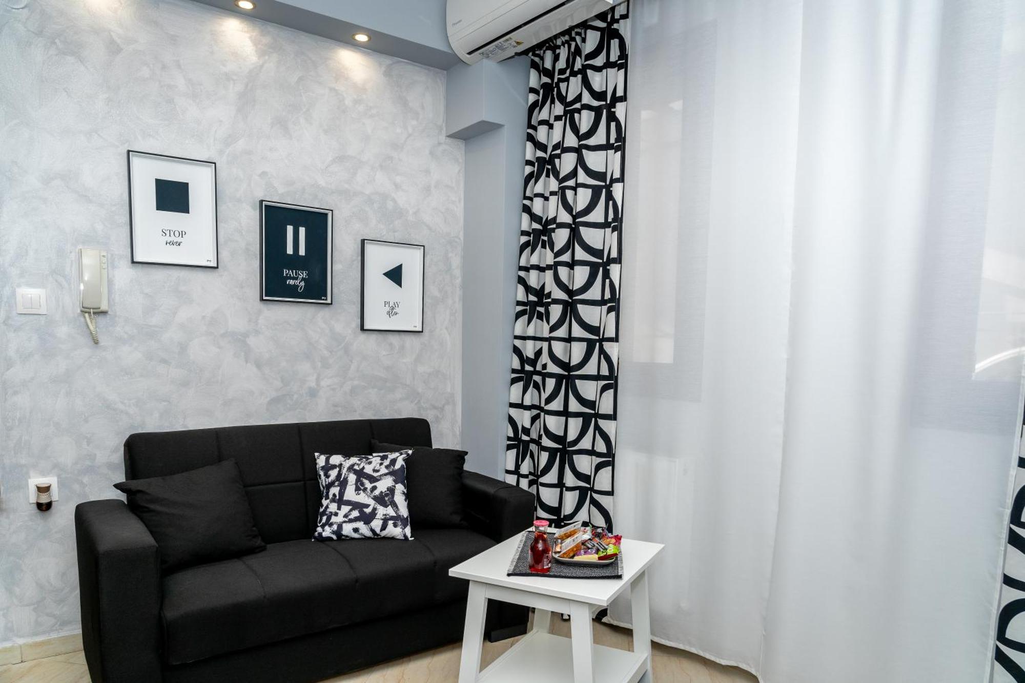 Crystal With Free Private Parking Apartment Thessaloniki